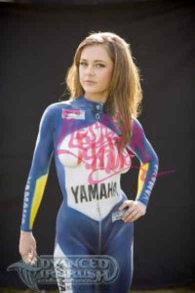 Flesh Air Model - Amy