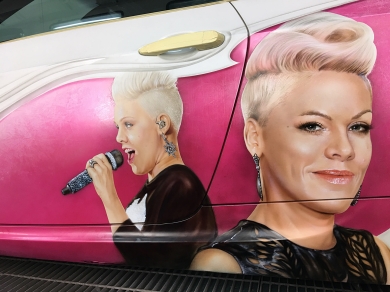 Pink Car 2017