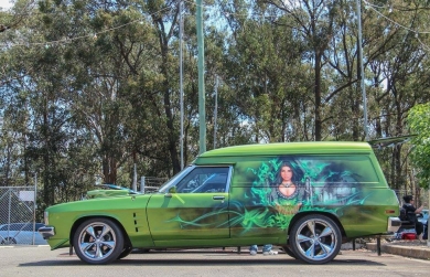 Airbrushed Panel Van - Poison Ivy