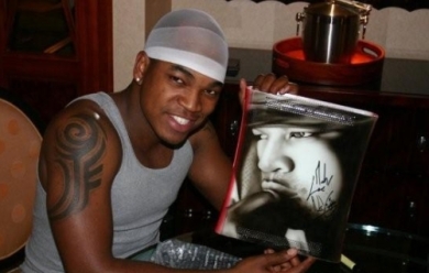 X Box - Neyo Artist with box 500