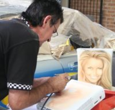 X Box - Wayne airbrush Jen Hawkins & Nelly beg 200