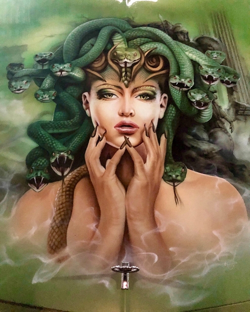 Medusa Panel Van (Bonnet)