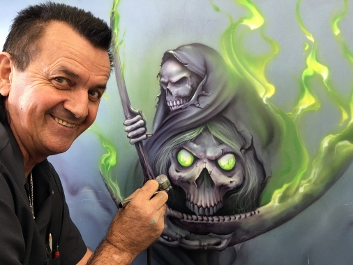 Wayne Airbrushing a bonnet