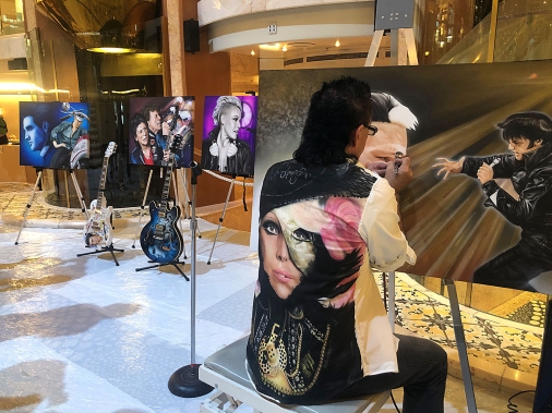 Airbrush Demo P&O Cruise