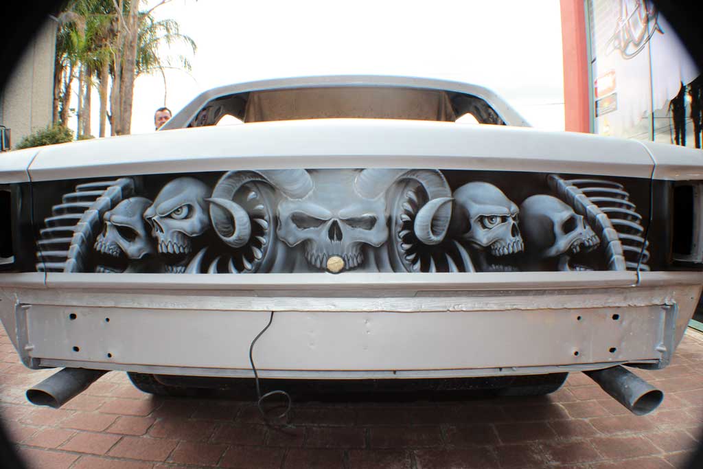 Car - Skull artwork