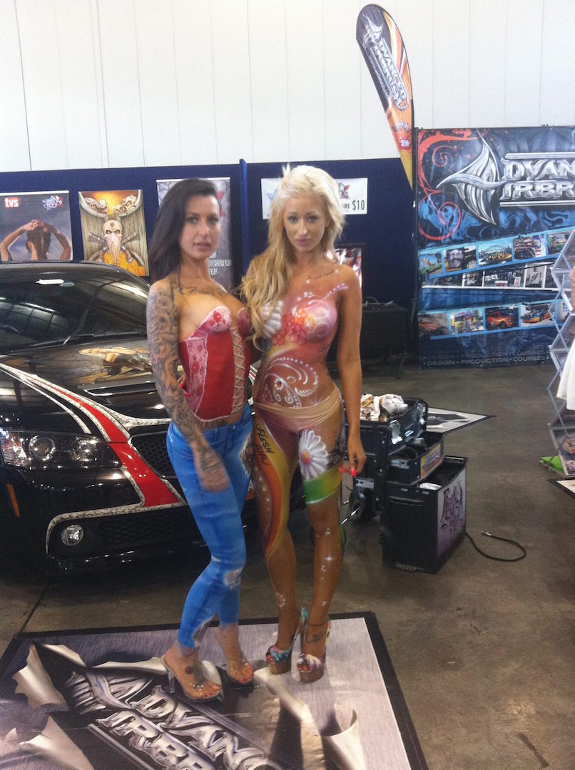 Body Painting at Tattoo show promo