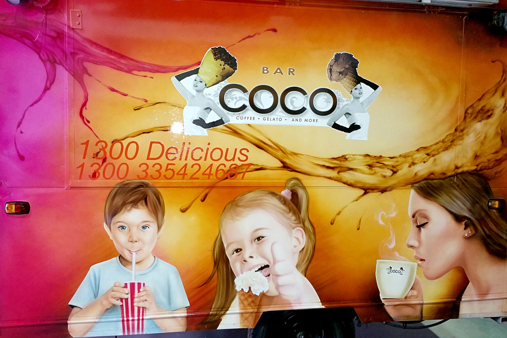 ICE CREAM & COFFEE trailer - BAR COCO